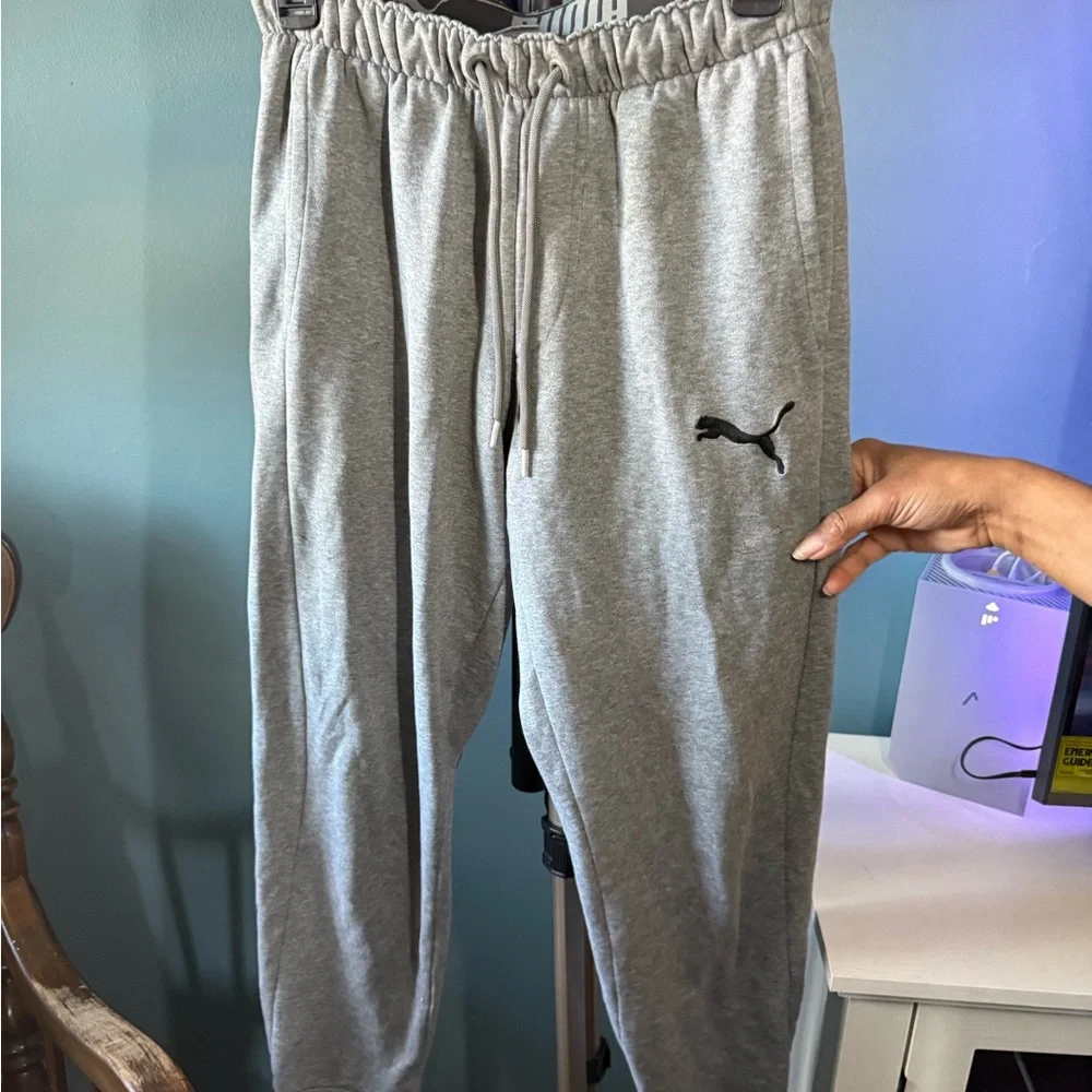 PUMA Gray Sweatpants - Picture 3 of 4